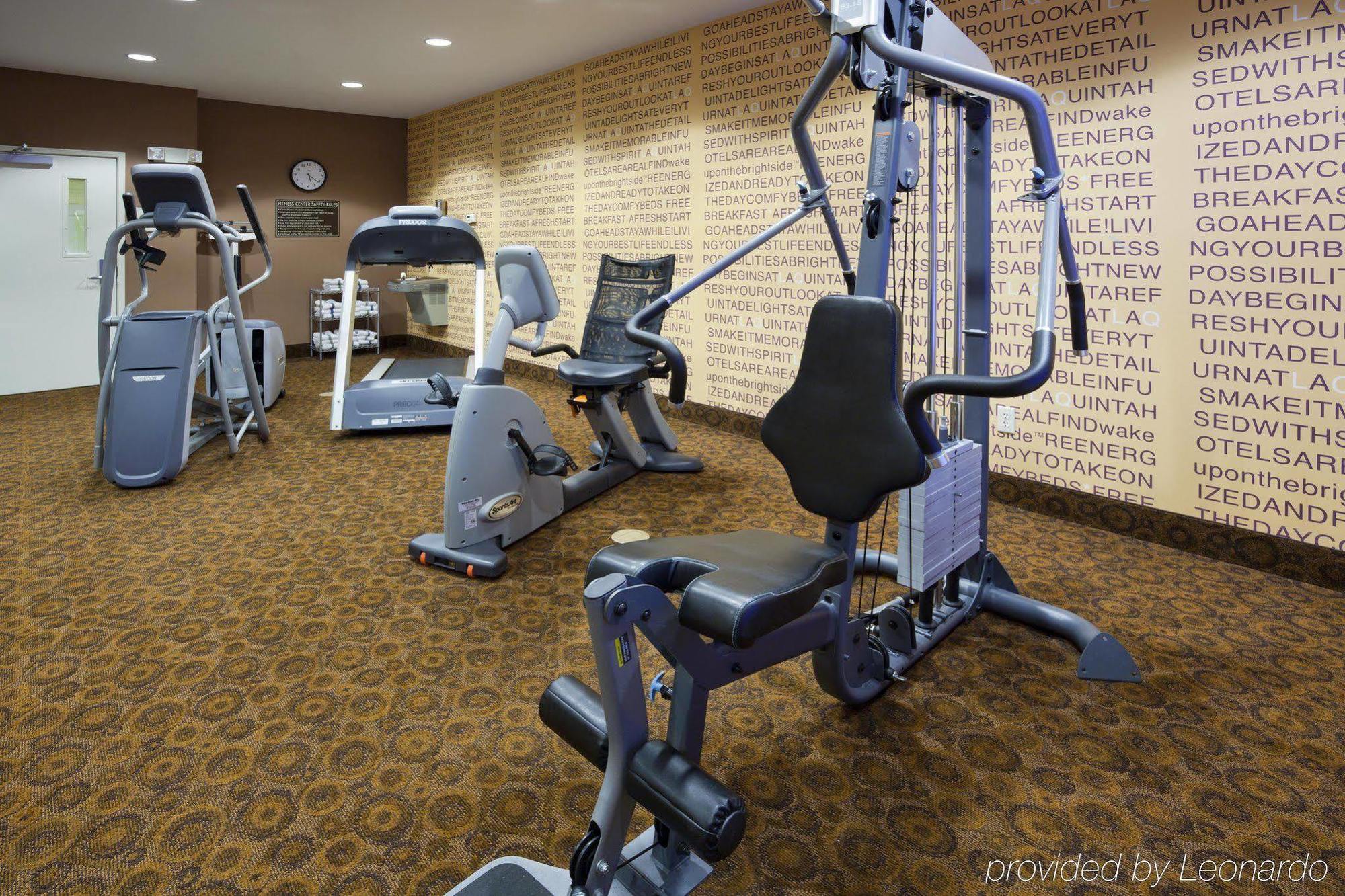 La Quinta By Wyndham Fargo-Medical Center Hotel Instalações foto