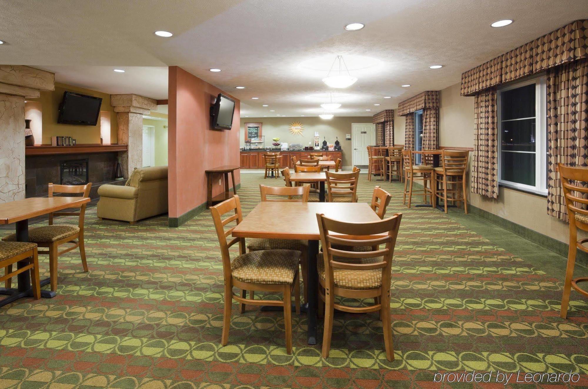 La Quinta By Wyndham Fargo-Medical Center Hotel Exterior foto