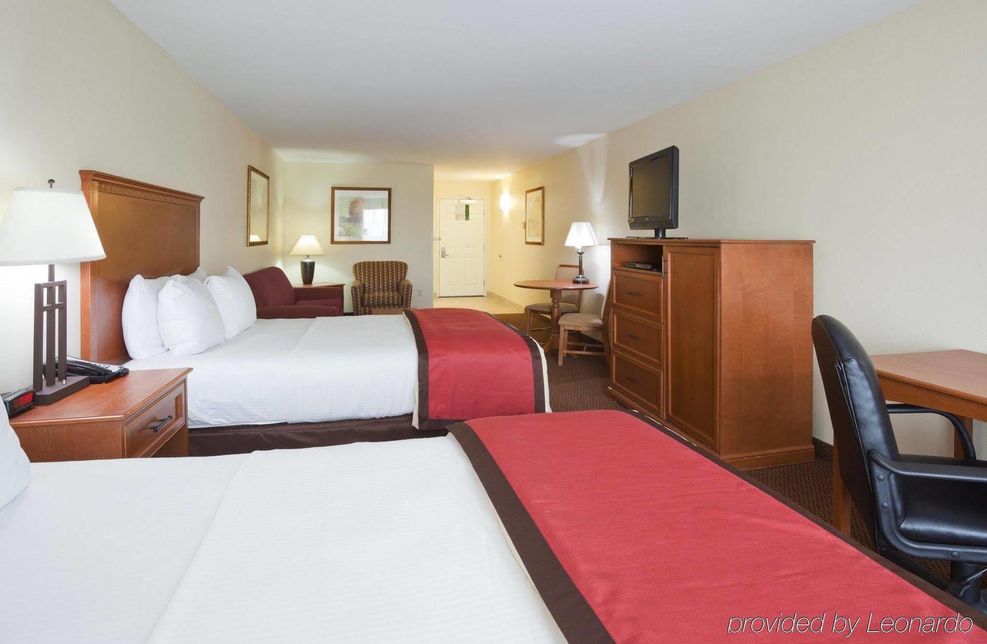 La Quinta By Wyndham Fargo-Medical Center Hotel Exterior foto